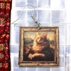 Mona Lisa Cat Famous Oil Painting Earrings Dangle Pierced Ears Jewelry